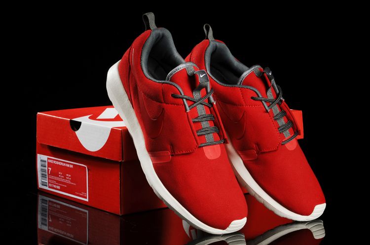 NIKE ROSHERUN NM 3M fur blanc rouge nouvelles chaussures (1)